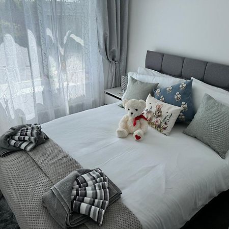 Modern 3-Bed Hideaway Near Westgate With Parking Villa Canterbury Luaran gambar
