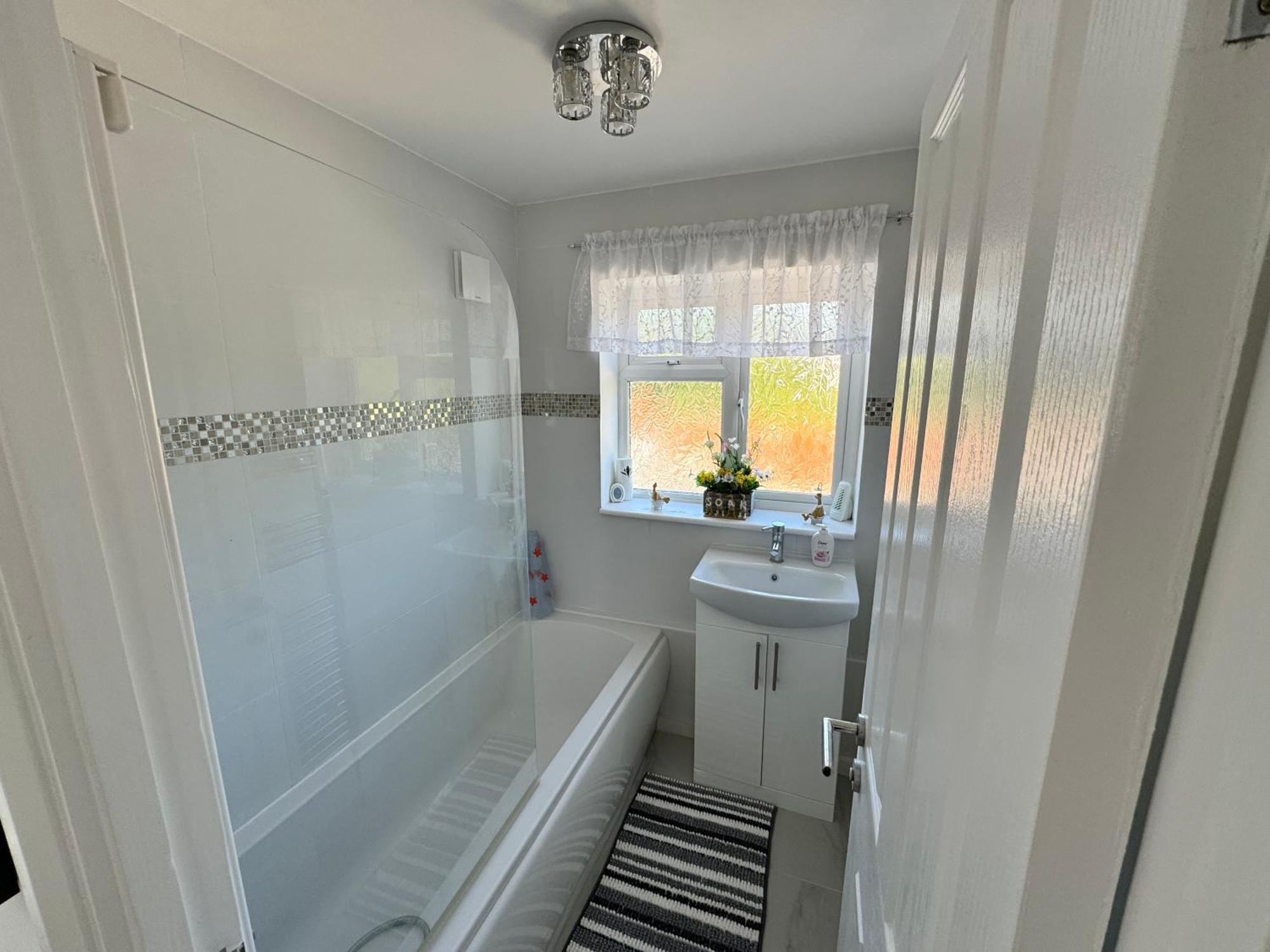 Modern 3-Bed Hideaway Near Westgate With Parking Villa Canterbury Luaran gambar